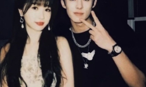 Galeri Images Love Between Fairy and Devil