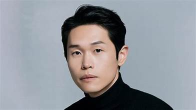 Kang Gil Woo
