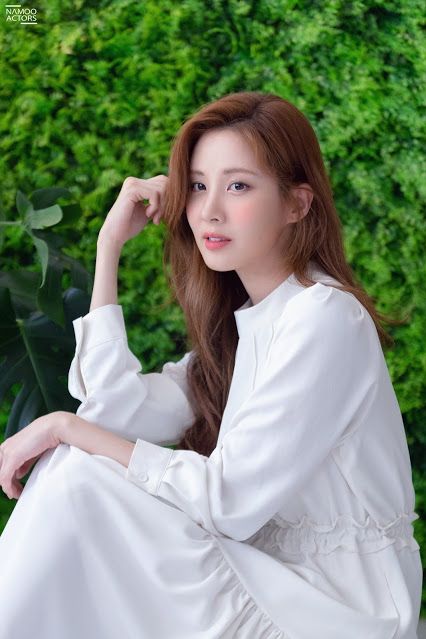 Gallery Foto Seo Hyun