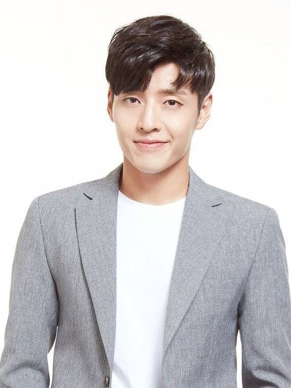 Kang Ha Neul