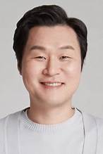 Yoon Gyung Ho